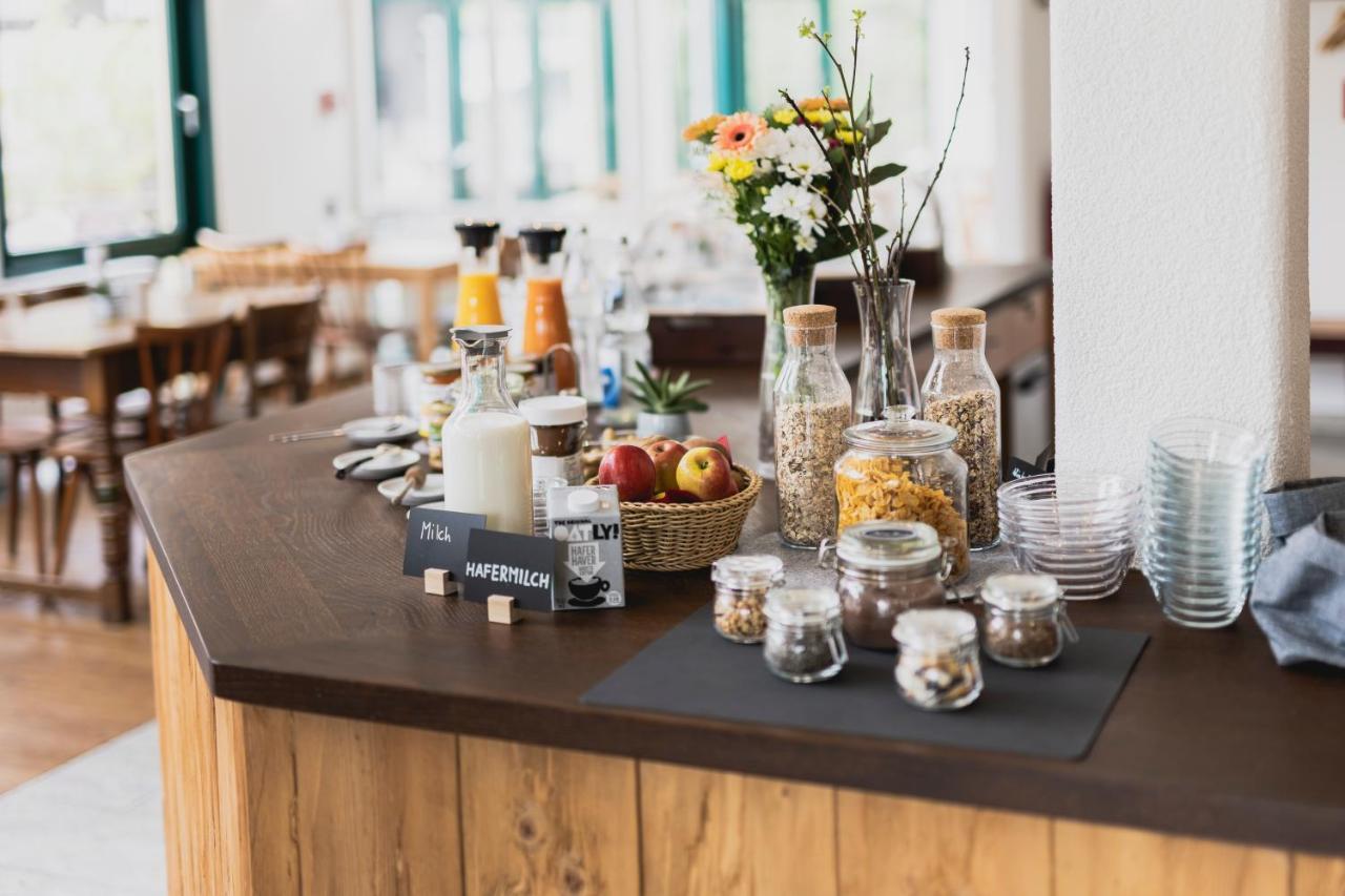 Bike- Und Ferienhotel Freiburg Merzhausen Екстериор снимка